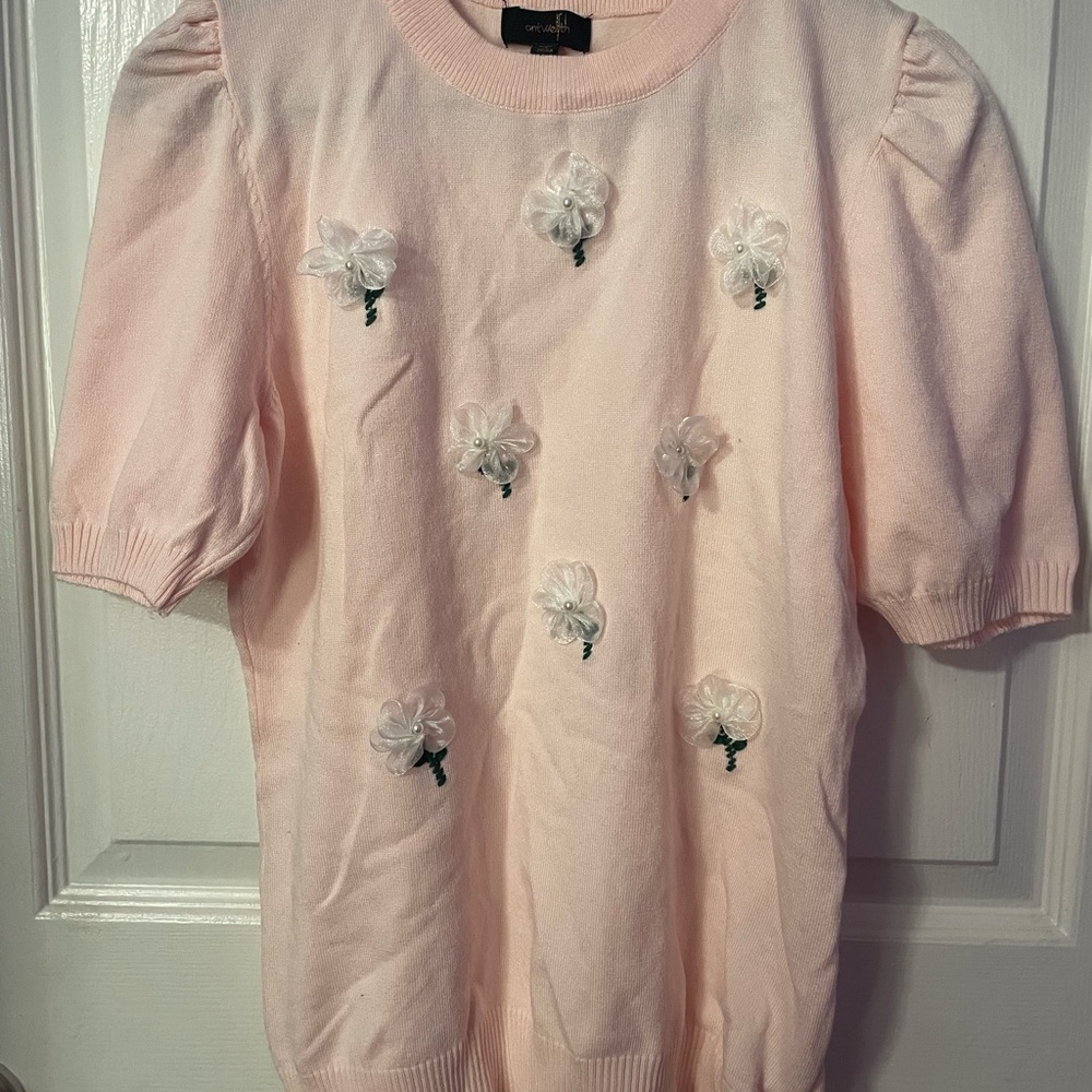 Elegant Pink Floral Embellished Top